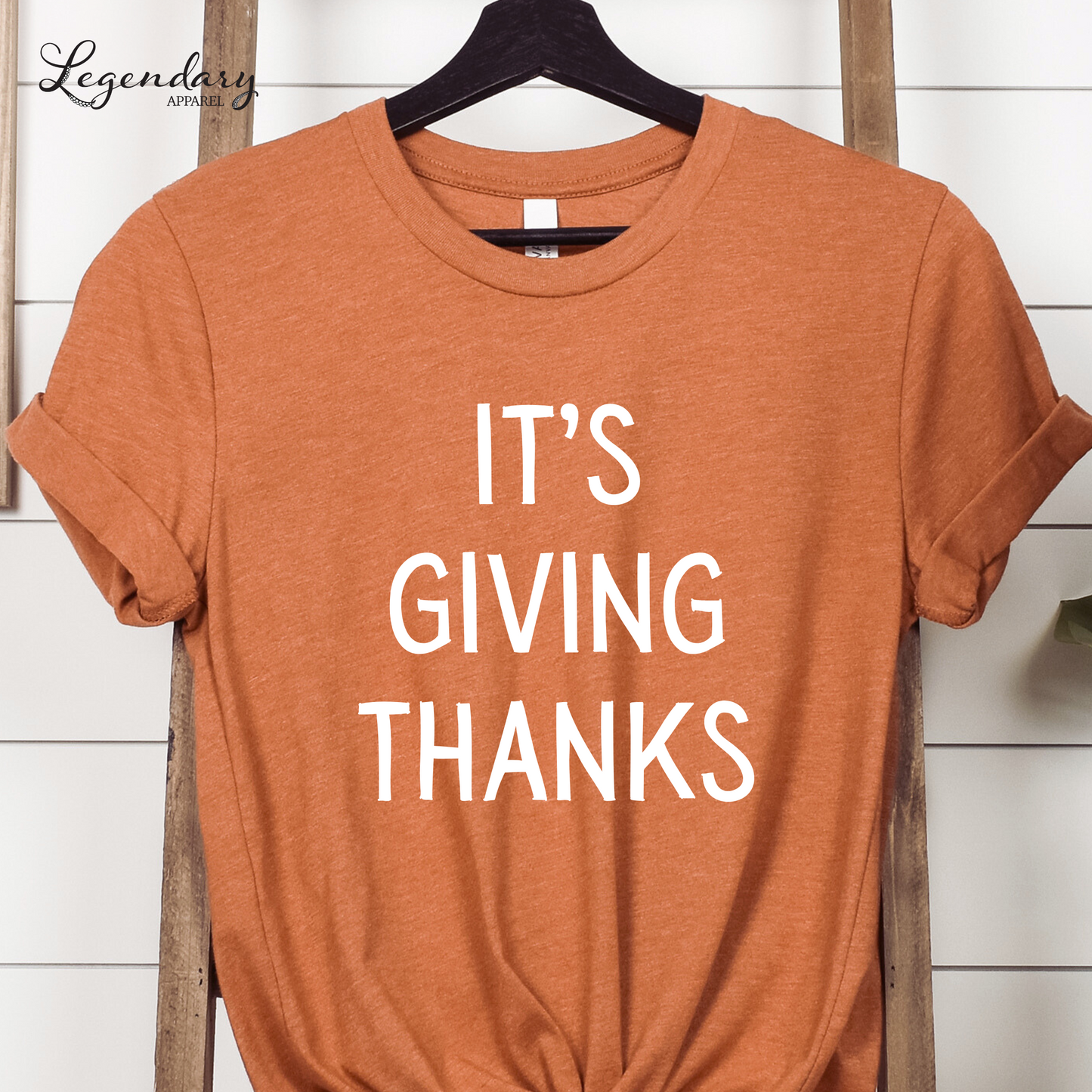 It's Giving Thanks Funny Thanksgiving Shirt